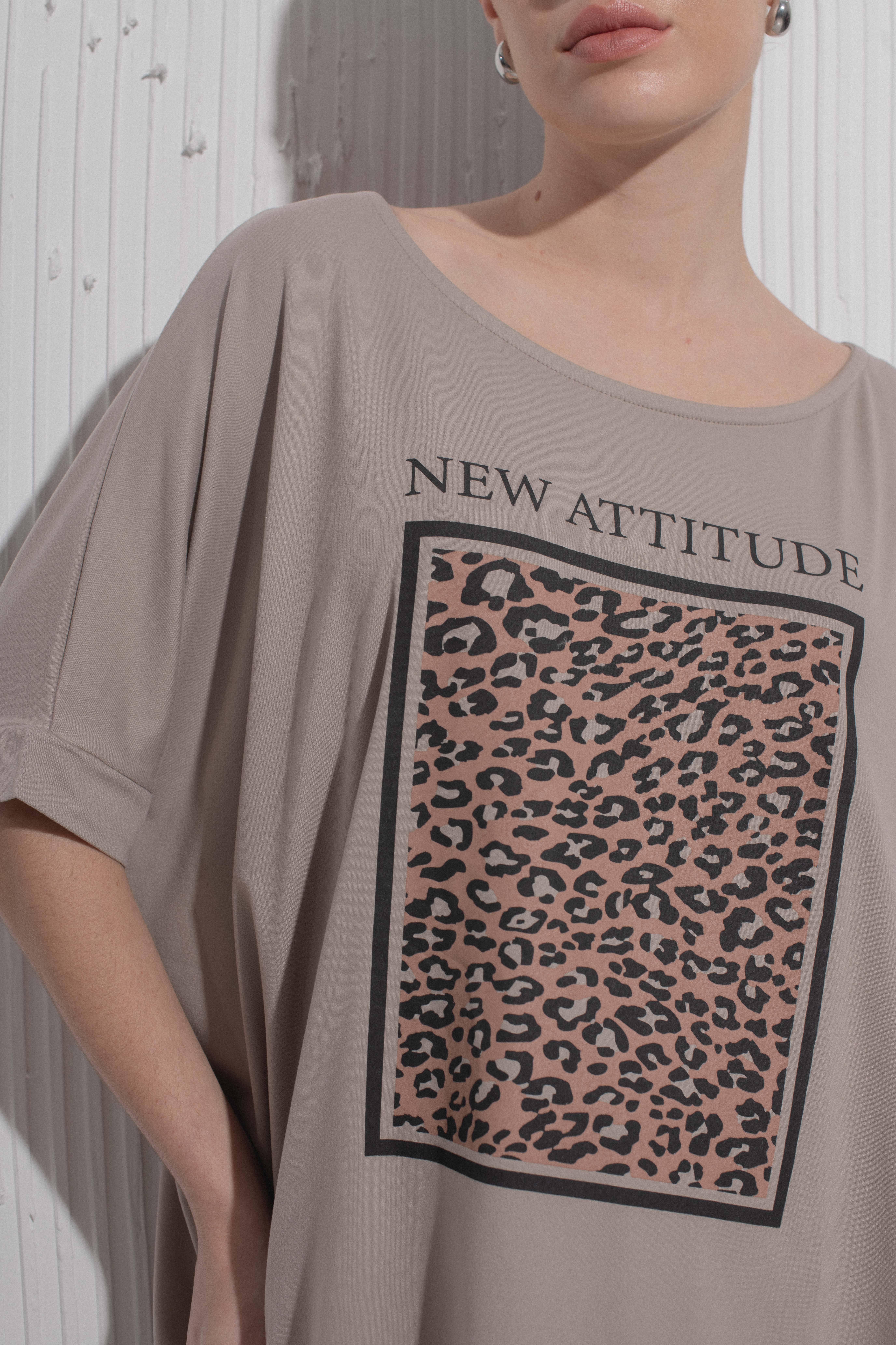 Remera Attitude