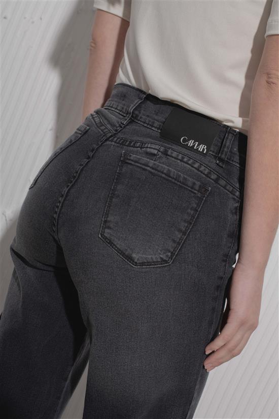 Denim Hadid